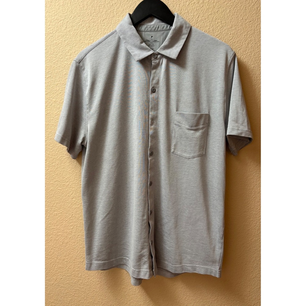 Fabletics Mens Grey Pique Short Sleeve Button Down Shirt Size Medium Pocket